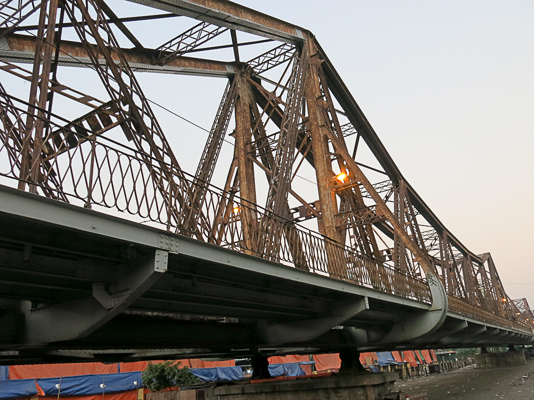 Eisenbahnbrücke Long Bien