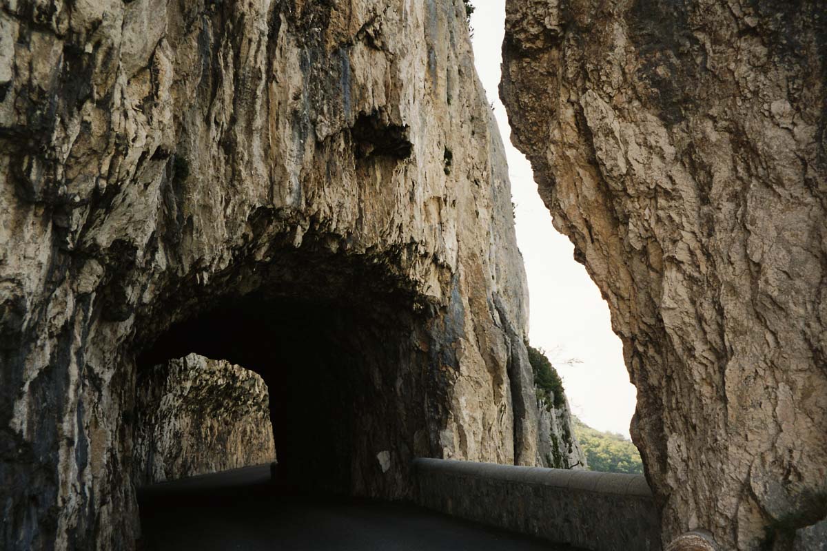 Ein Tunnel jagt den n�chsten